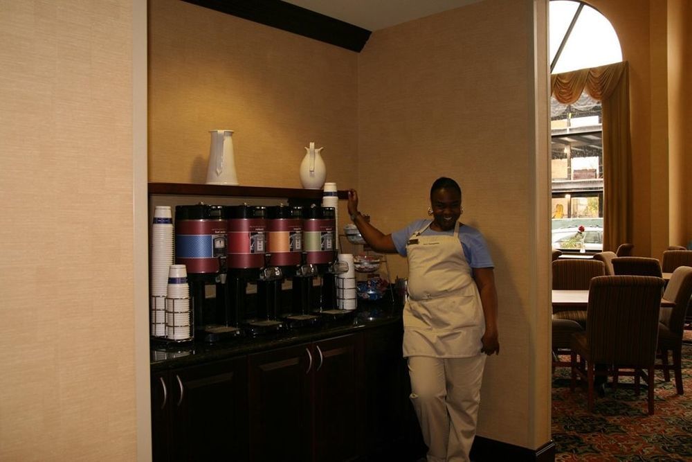 Hampton Inn Schenectady Downtown Restaurace fotografie