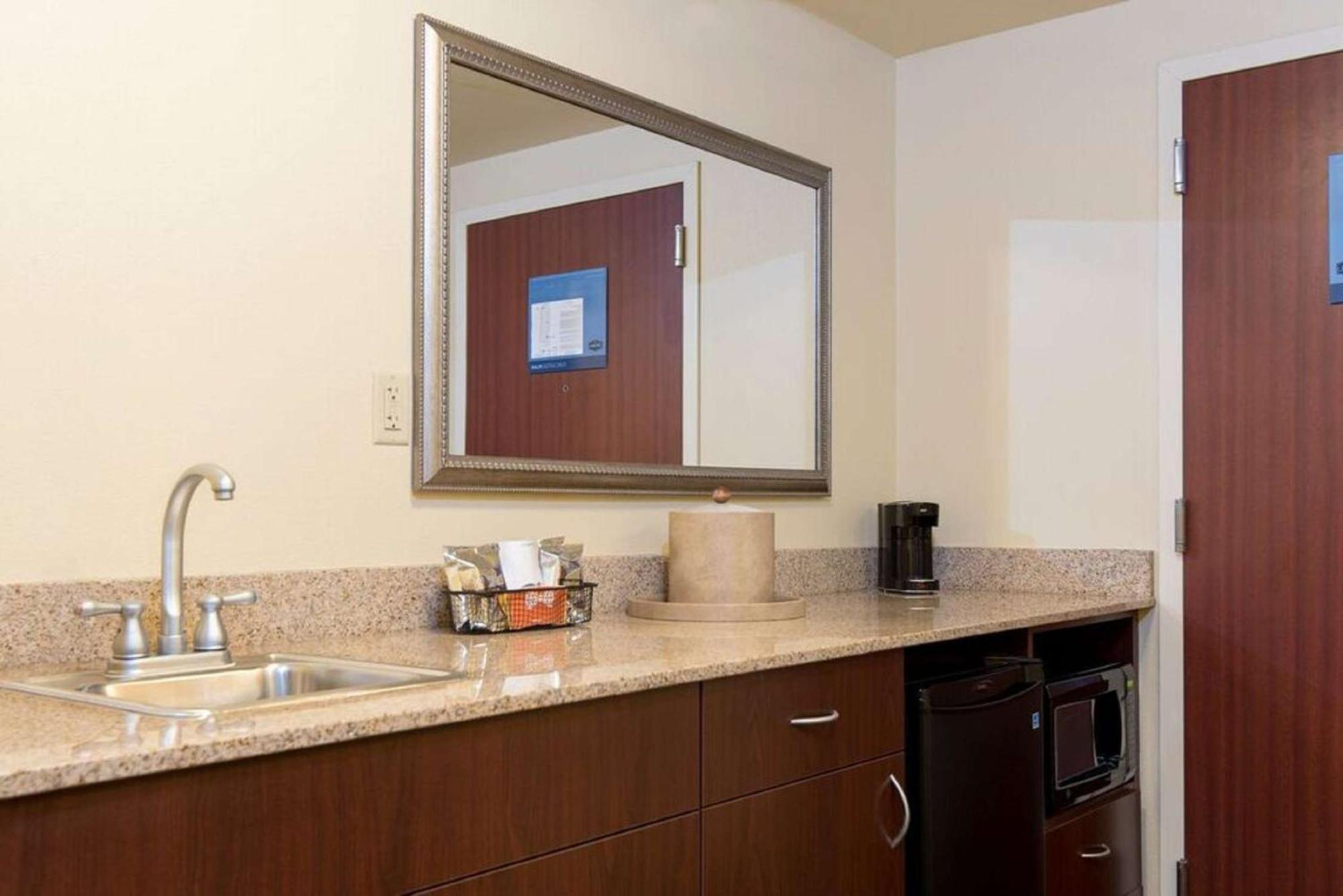 Hampton Inn Schenectady Downtown Exteriér fotografie